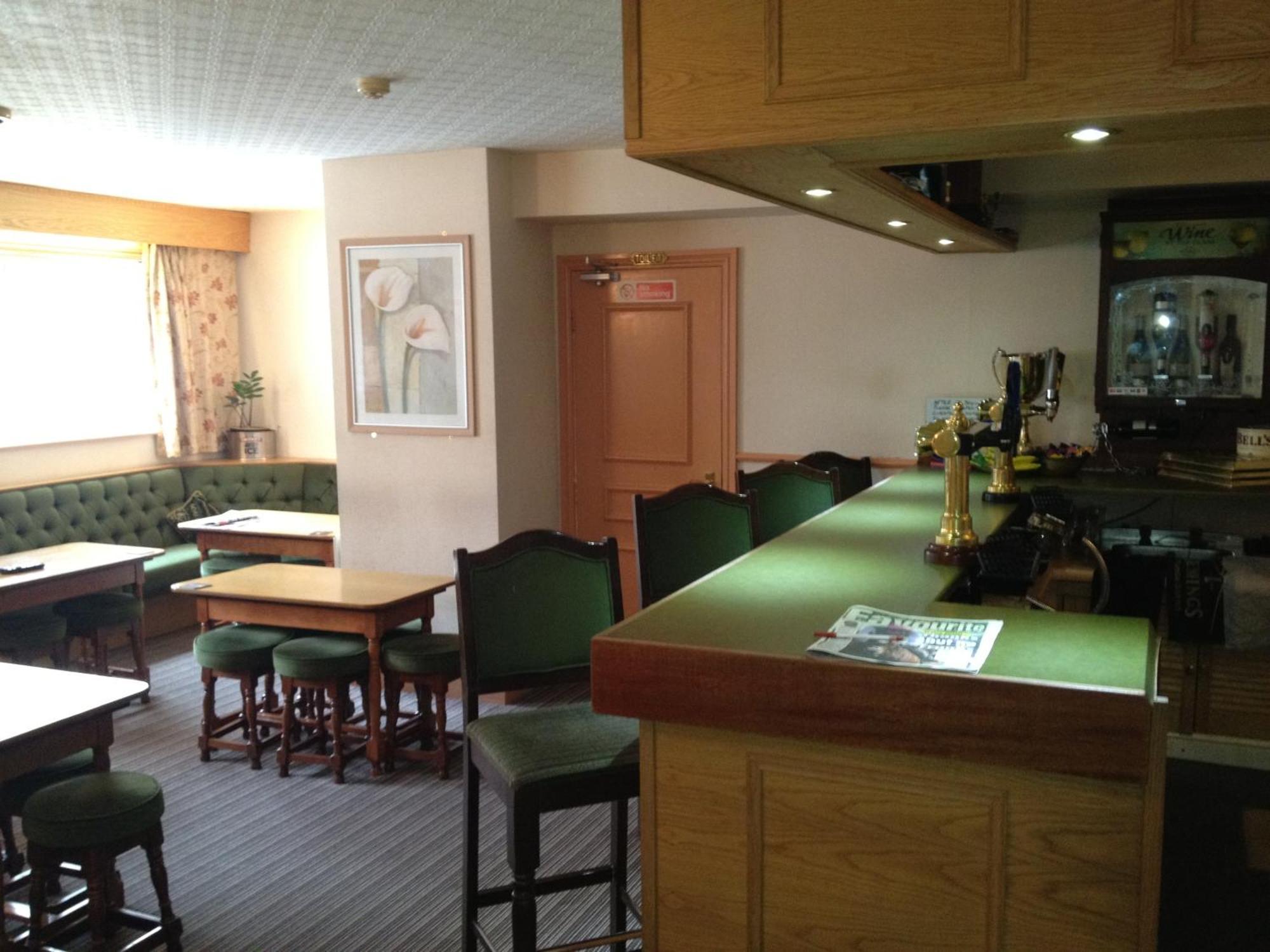 Inn Hall Park Self Check In 3*